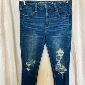 AE Perfect Spring/Summer/Fall Distressed Denim